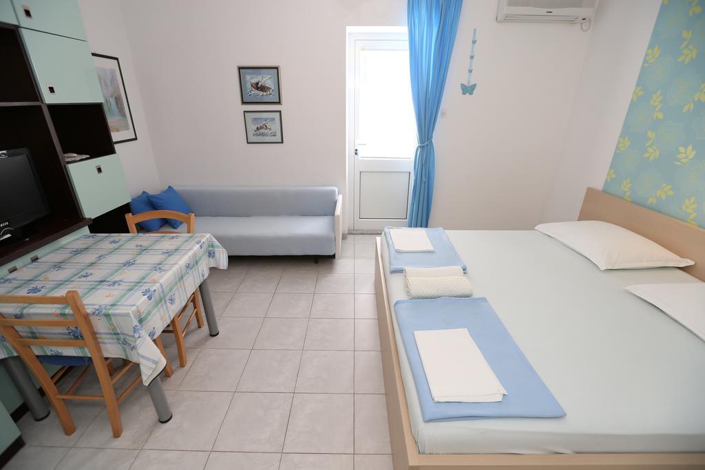 Apartments Ljubica Baška Екстериор снимка